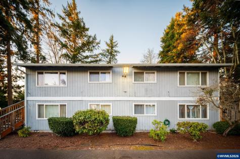 340 S Locust Street Canby OR 97013