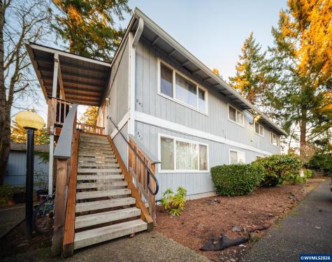 340 S Locust Street Canby OR 97013