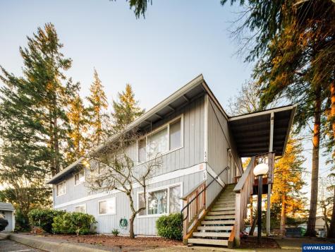 340 S Locust Street Canby OR 97013