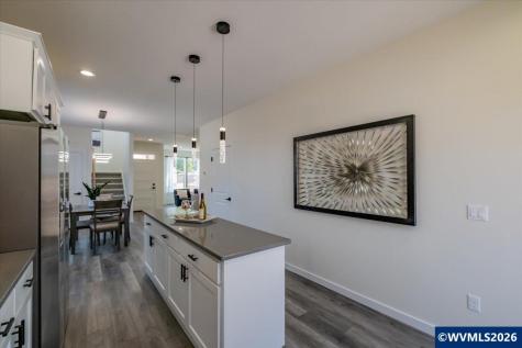 538 S 7th Street Independence OR 97351