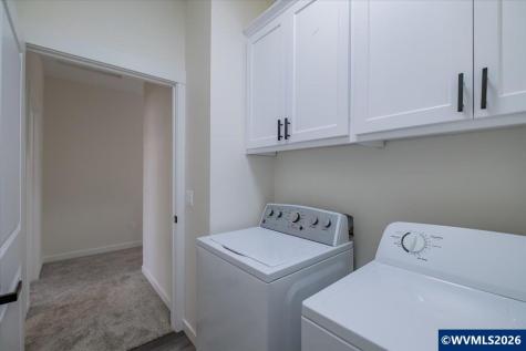 538 S 7th Street Independence OR 97351
