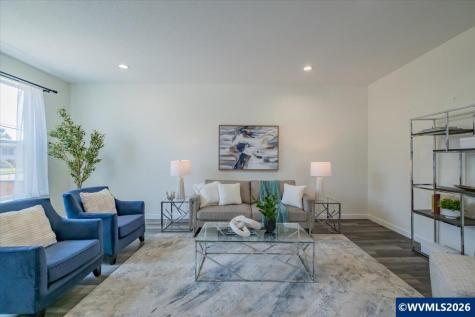 538 S 7th Street Independence OR 97351
