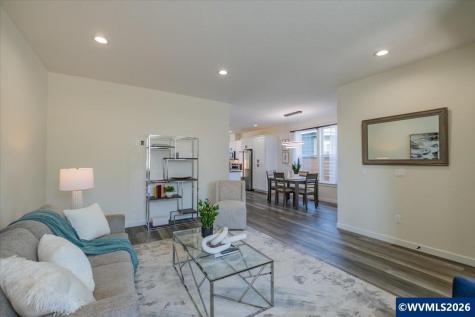 538 S 7th Street Independence OR 97351