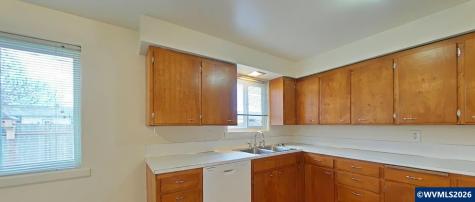 335 28th Avenue SE Albany OR 97322