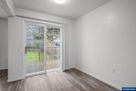 6946 Ridgetop (-6948) Drive NE Keizer OR 97303