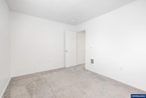 6946 Ridgetop (-6948) Drive NE Keizer OR 97303