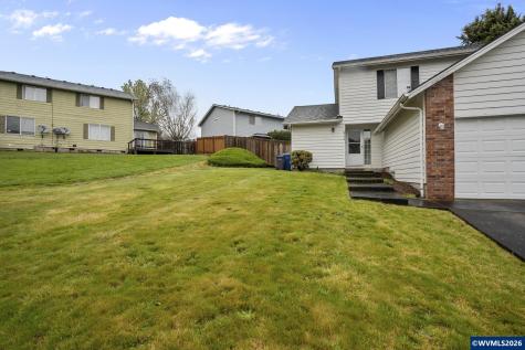6946 Ridgetop (-6948) Drive NE Keizer OR 97303