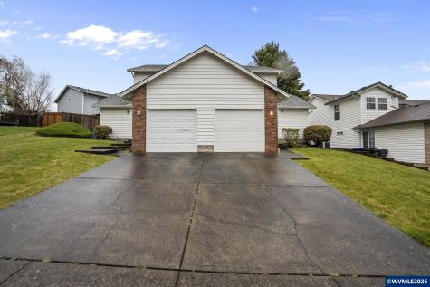 6946 Ridgetop (-6948) Drive NE Keizer OR 97303