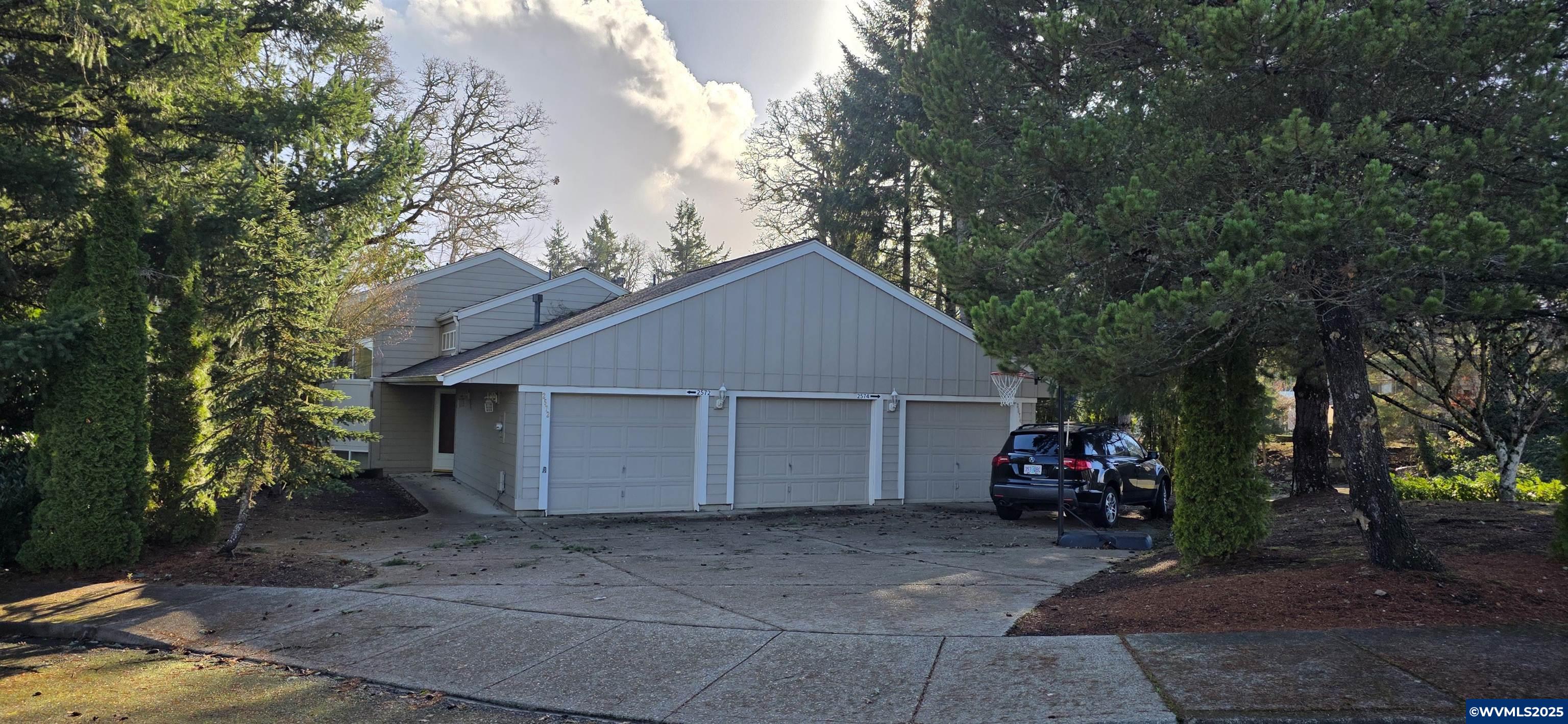 2572 & 2574 Arroyo Ridge Court NW Salem OR 97304