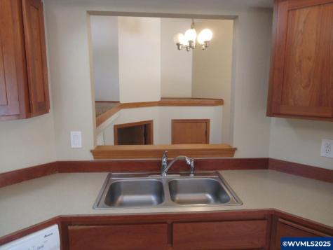 2572 & 2574 Arroyo Ridge Court NW Salem OR 97304