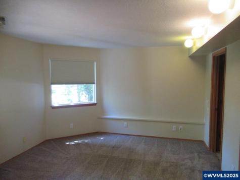 2572 & 2574 Arroyo Ridge Court NW Salem OR 97304