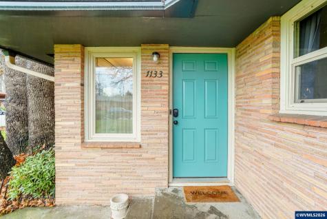 1123 17th (-1133) Street SE Salem OR 97302