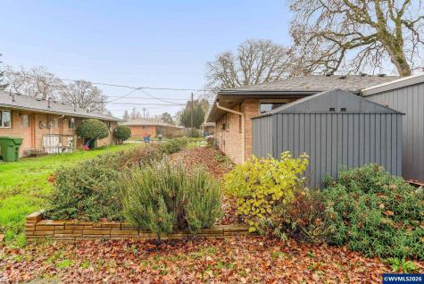 1123 17th (-1133) Street SE Salem OR 97302