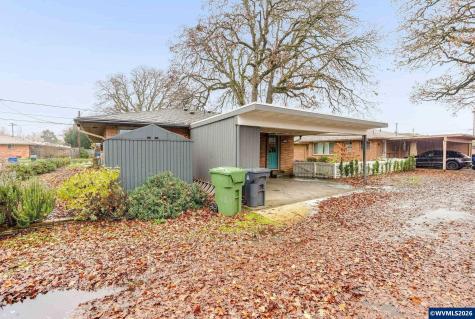 1123 17th (-1133) Street SE Salem OR 97302