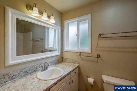 157 NE Fern Court Dallas OR 97338