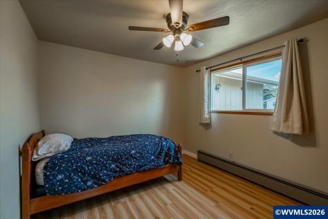 157 NE Fern Court Dallas OR 97338