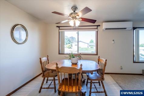 157 NE Fern Court Dallas OR 97338