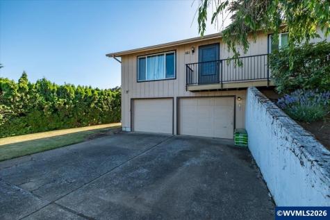 157 NE Fern Court Dallas OR 97338