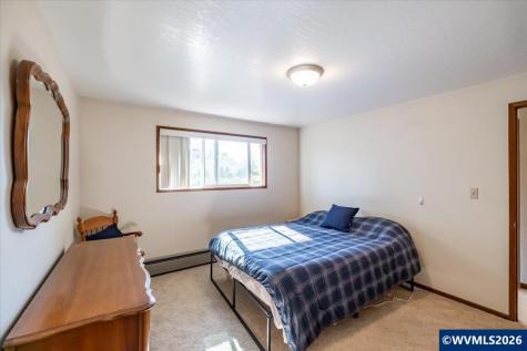 157 NE Fern Court Dallas OR 97338