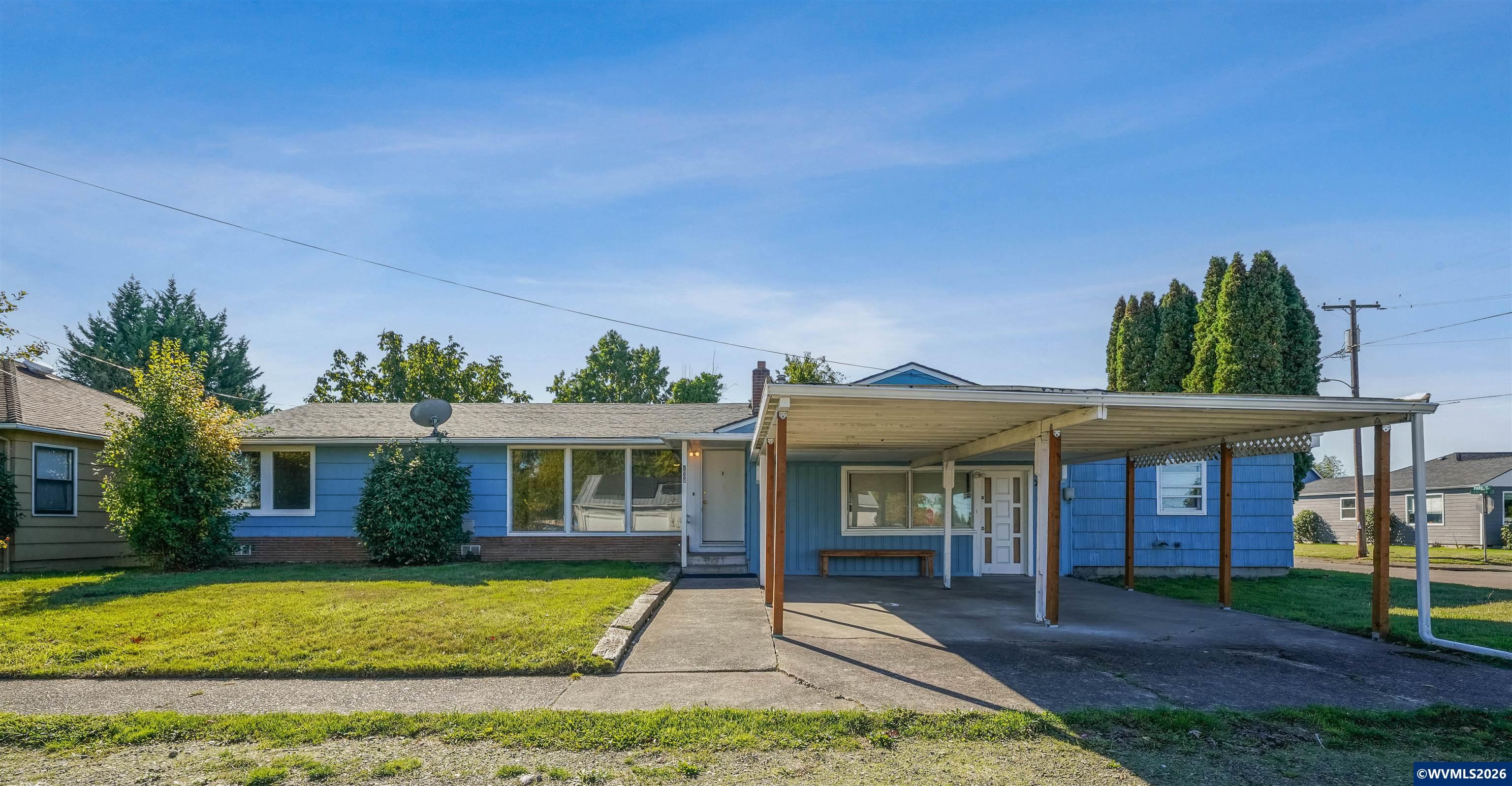 2806 Livingston -2808 Street NE Salem OR 97301