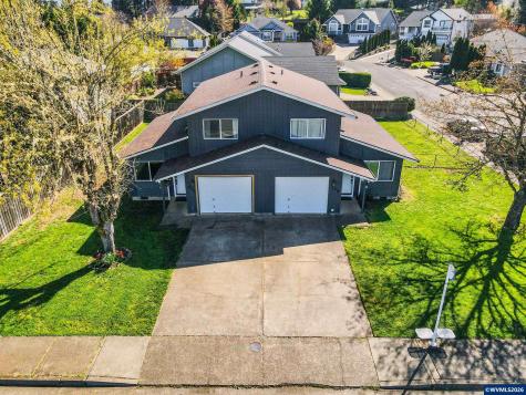 796 S R Street Cottage Grove OR 97424