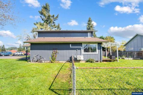 796 S R Street Cottage Grove OR 97424