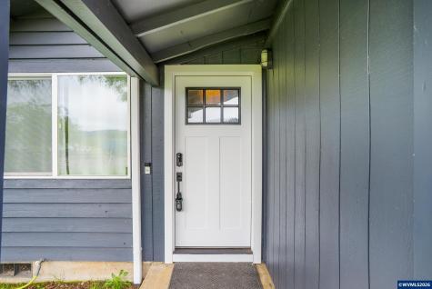 796 S R Street Cottage Grove OR 97424