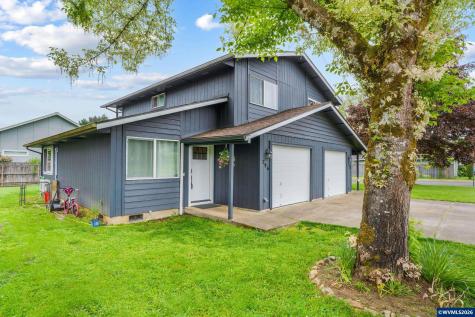 796 S R Street Cottage Grove OR 97424