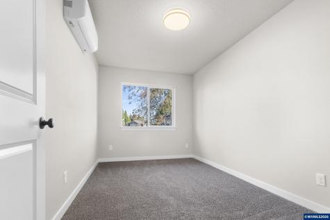 228-230-232 W Clay Street Monmouth OR 97361