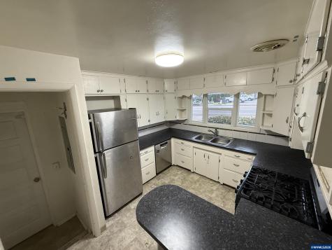 3705 Cherry Avenue NE Keizer OR 97303