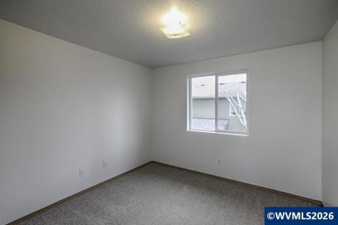 1195 Shipping (-1197) Street NE Salem OR 97301