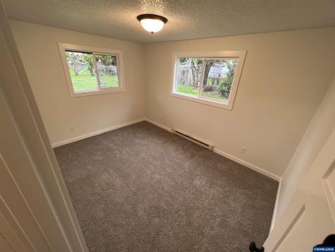 1150 Wyatt (-1160) Avenue Stayton OR 97383