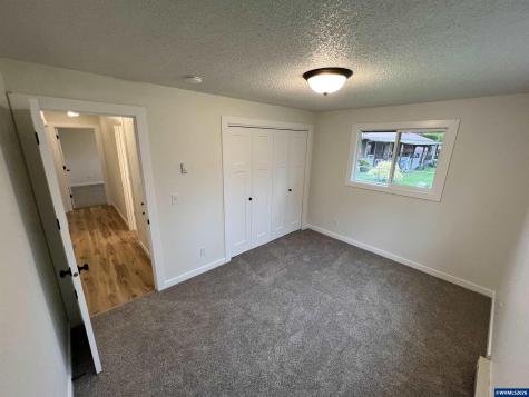 1150 Wyatt (-1160) Avenue Stayton OR 97383