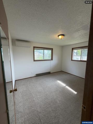 1150 Wyatt (-1160) Avenue Stayton OR 97383