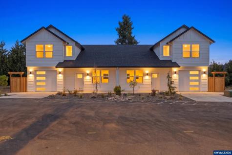 1251, 1255 Brown Street Woodburn OR 97071