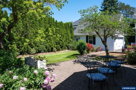 809 NE Evans Street Mcminnville OR 97128