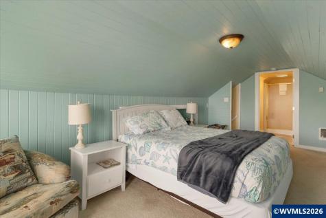 25 NE Clarke Street Depoe Bay OR 97341