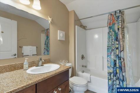 25 NE Clarke Street Depoe Bay OR 97341