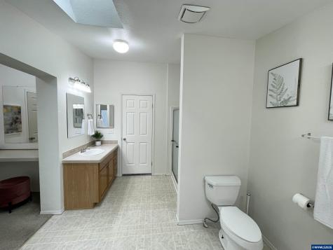 4455 Blueberry (-4445) Lane NE Salem OR 97305
