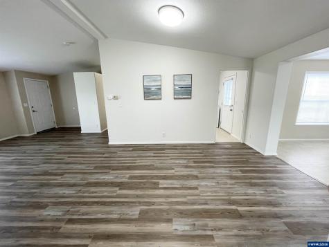4455 Blueberry (-4445) Lane NE Salem OR 97305