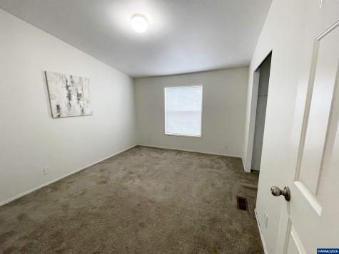 4455 Blueberry (-4445) Lane NE Salem OR 97305
