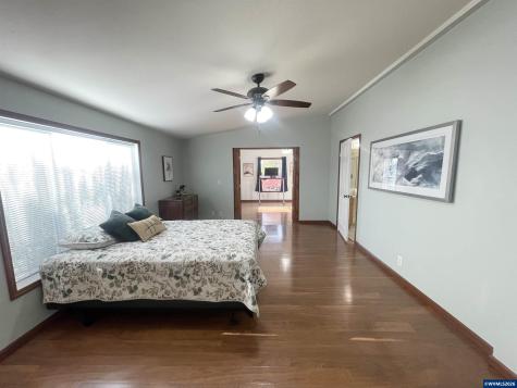 4455 Blueberry (-4445) Lane NE Salem OR 97305