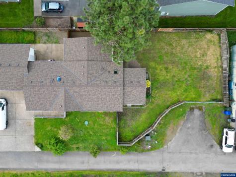 4455 Blueberry (-4445) Lane NE Salem OR 97305