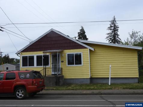 1537 Salem Avenue SE Albany OR 97321
