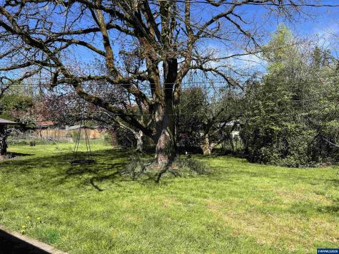 425-435 SE Atwood Avenue Corvallis OR 97333