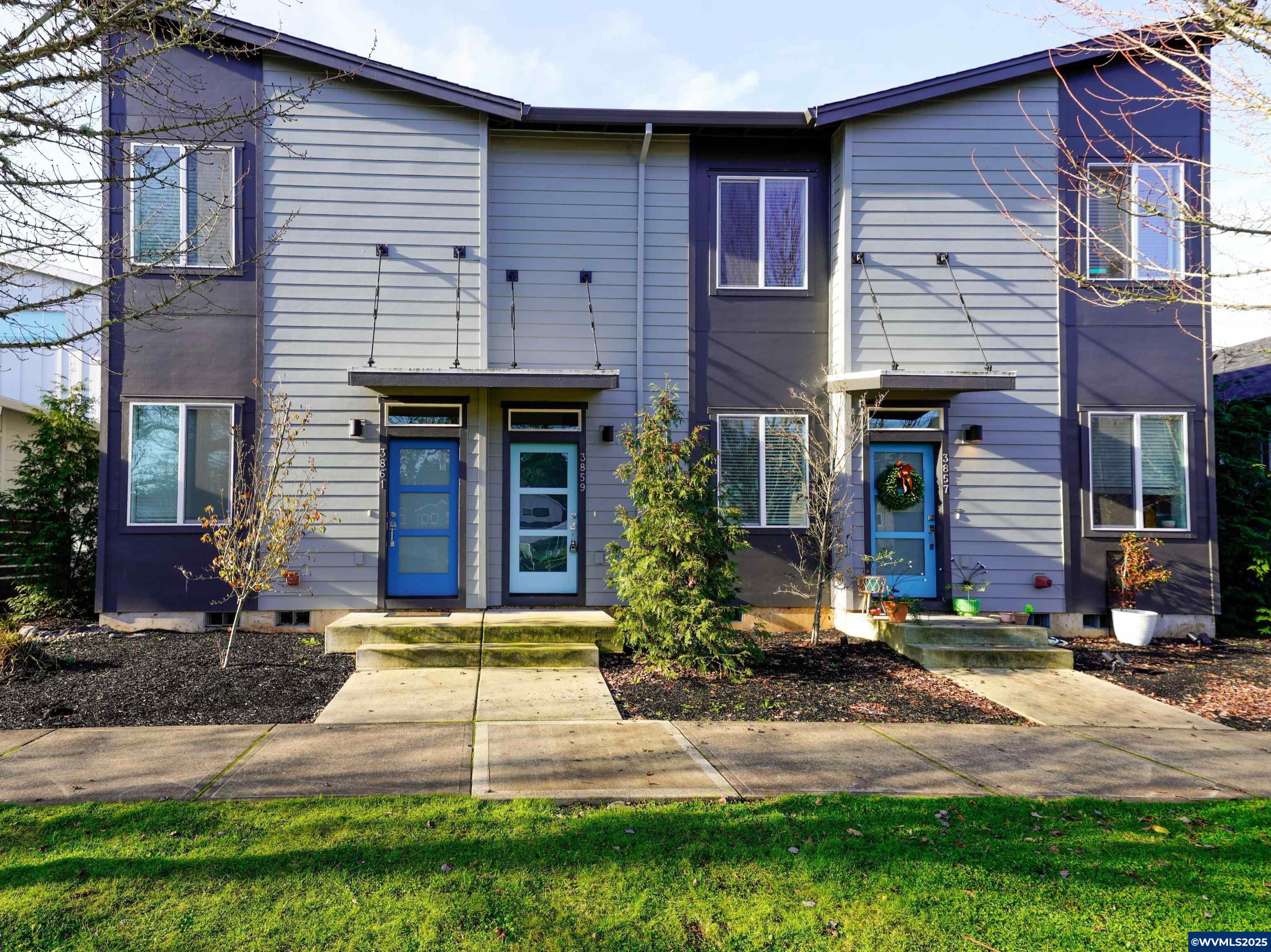 3857-3861 Village Center Drive SE Salem OR 97302