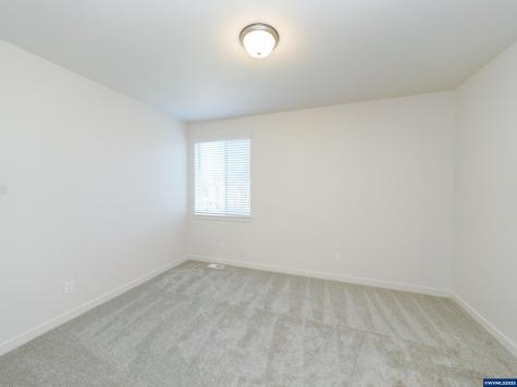 3857-3861 Village Center Drive SE Salem OR 97302