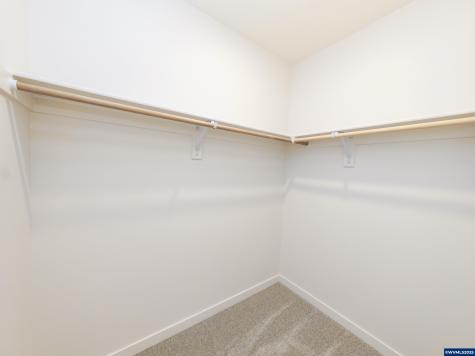 3857-3861 Village Center Drive SE Salem OR 97302