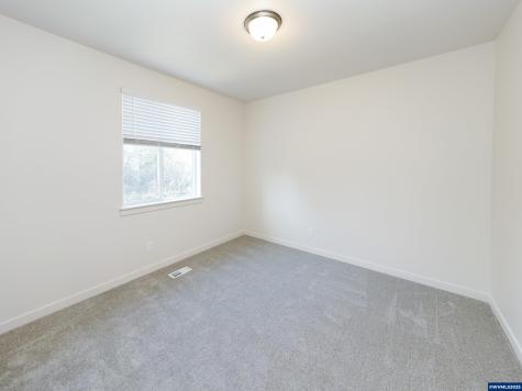 3857-3861 Village Center Drive SE Salem OR 97302