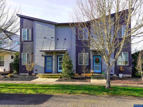 3857-3861 Village Center Drive SE Salem OR 97302